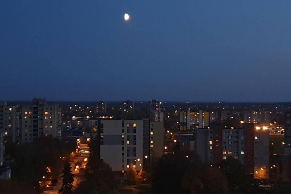 Lyra63 Large 80Sq M Top 14 Floor Szawle Zewnętrze zdjęcie