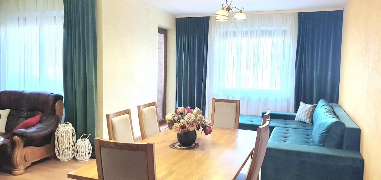 Lyra63 Large 80Sq M Top 14 Floor Szawle Zewnętrze zdjęcie