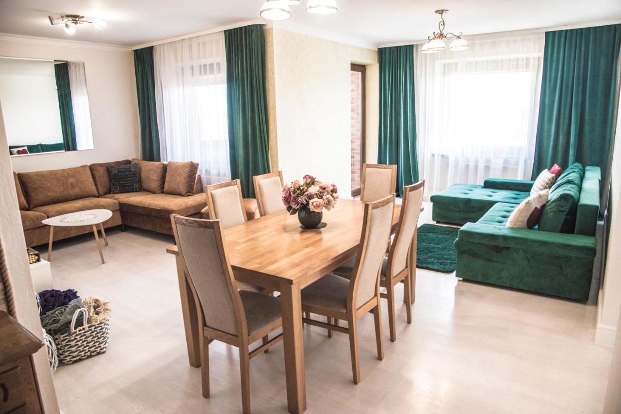 Lyra63 Large 80Sq M Top 14 Floor Szawle Zewnętrze zdjęcie