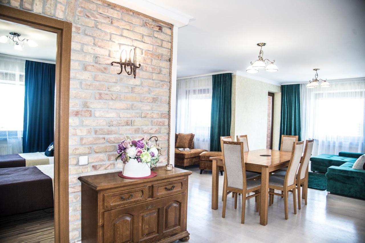 Lyra63 Large 80Sq M Top 14 Floor Szawle Zewnętrze zdjęcie